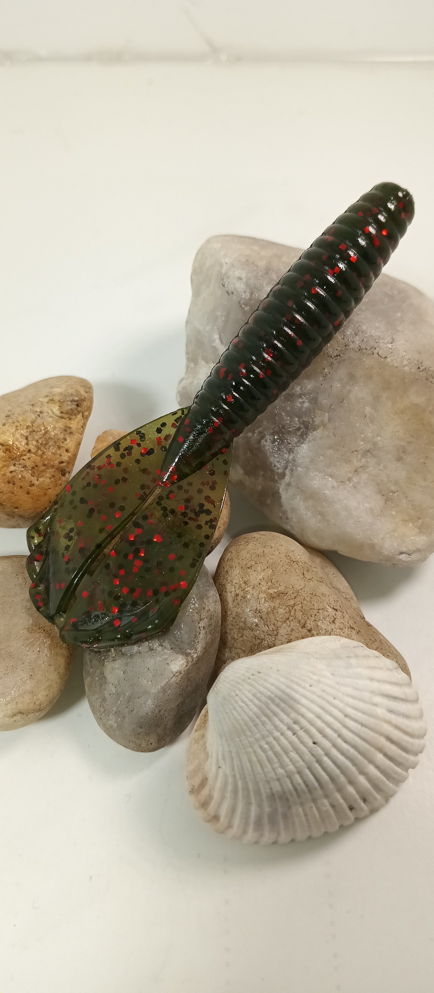 Dark watermelon/Black,red flake