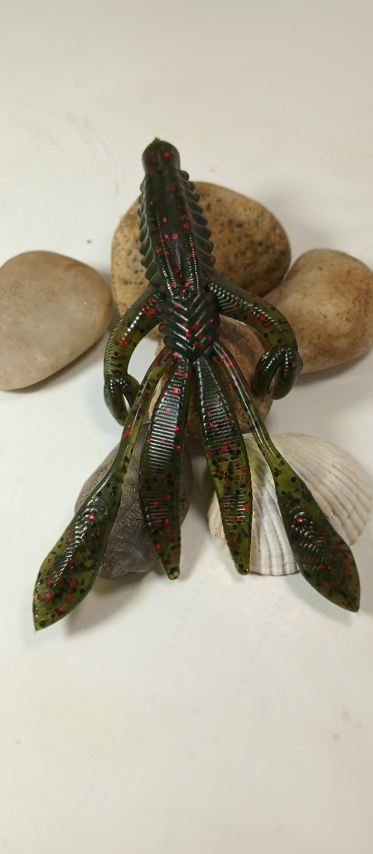 Dark watermelon/black, red flake